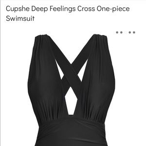 Cupshe one piece swimsuit. *new*